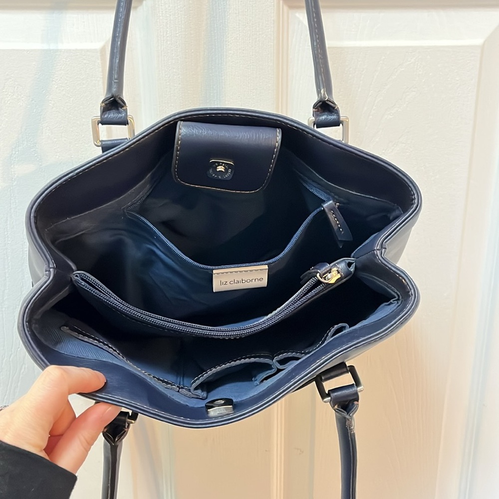 Liz Claiborne Handbag - Picture 3 of 11